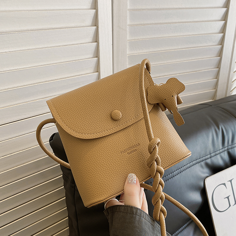 赫雅秋冬复古水桶包超低价