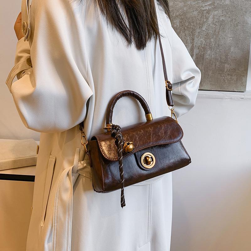 赫雅复古小方包单肩包