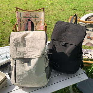 大容量双肩背包中性风防水离家出走双肩包多口袋户外旅行登山包