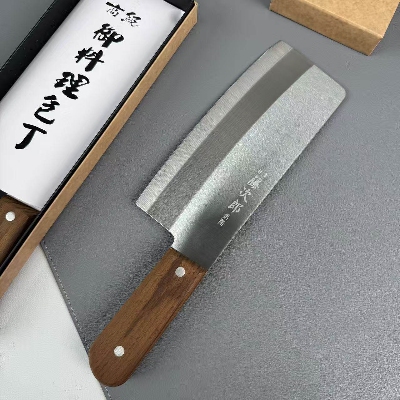 够快！日本进口不锈钢刀菜刀刀具切菜刀切肉刀厨房刀切片刀