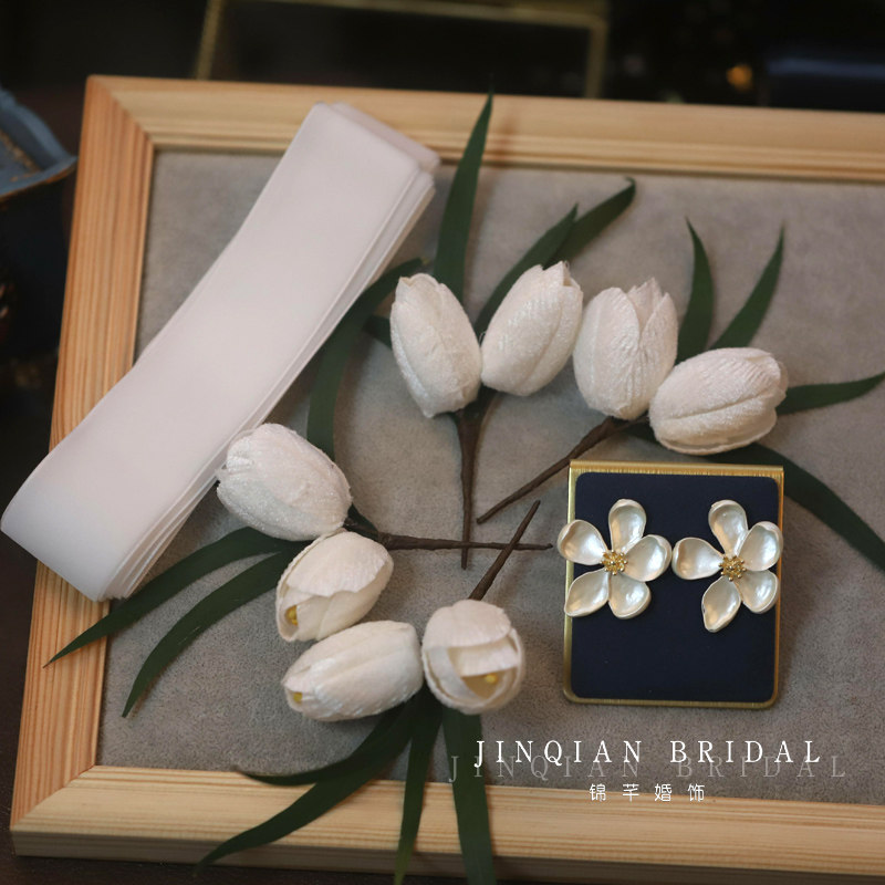 法式复古风郁金香花朵飘带新娘头饰白纱影楼写真造型森系彩妆配饰