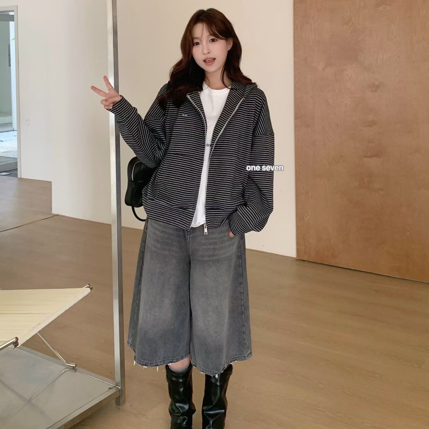 oneseven韩版宽松显瘦连帽卫衣