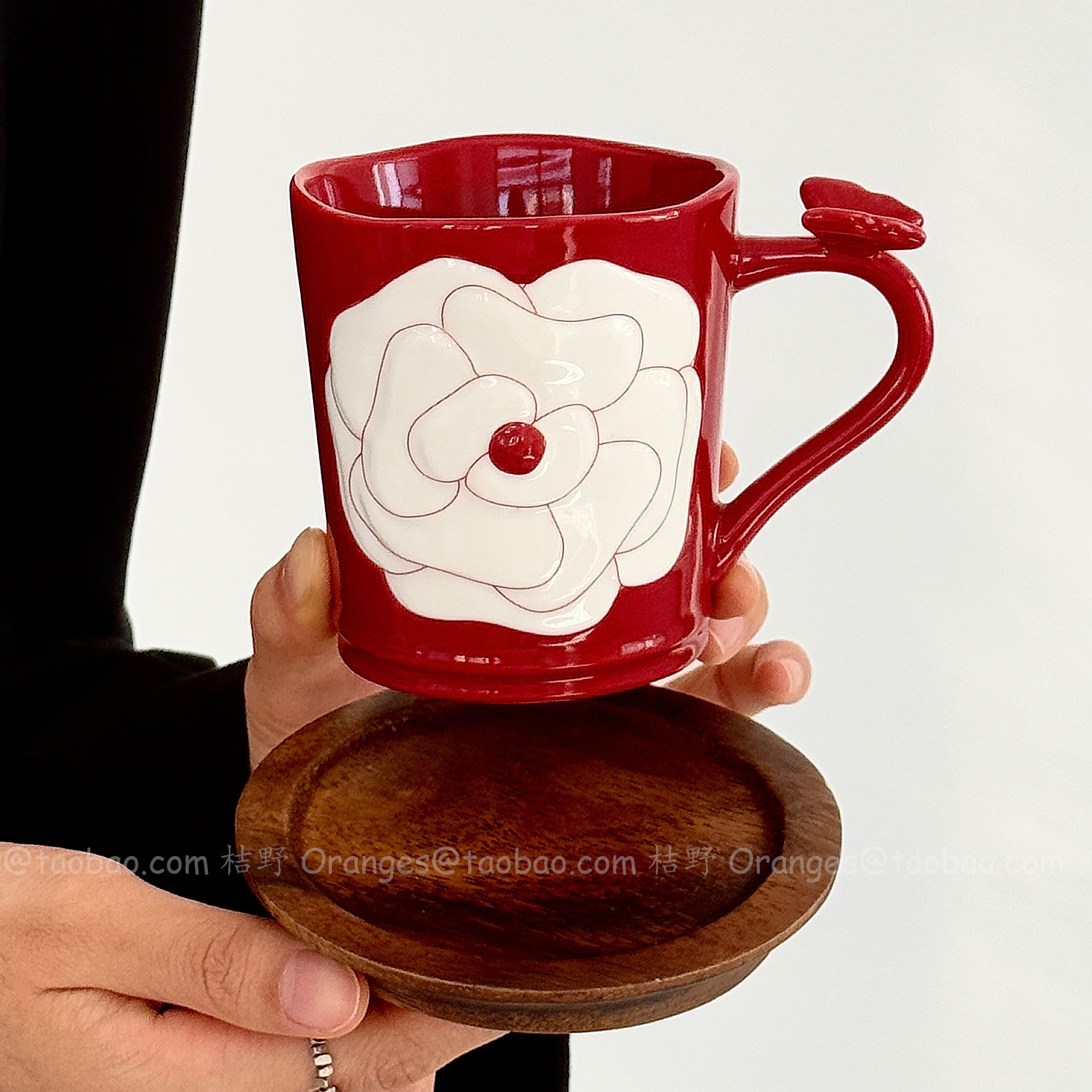 Oranges复古红浮雕山茶花蝴蝶陶瓷杯马克杯大容量水杯咖啡杯礼物