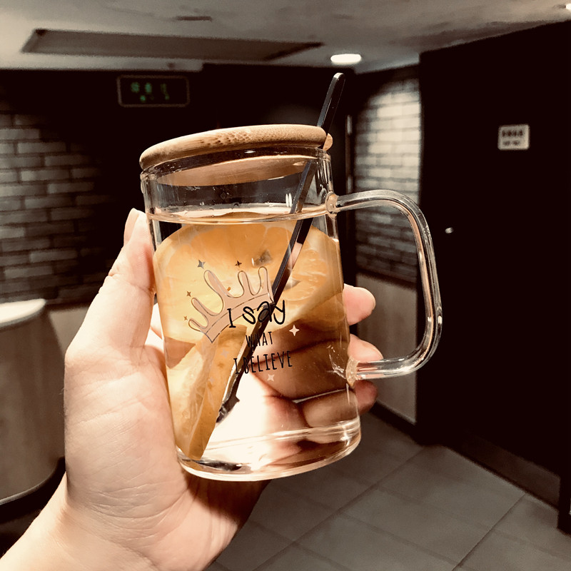 个性潮流带把透明有盖子玻璃杯