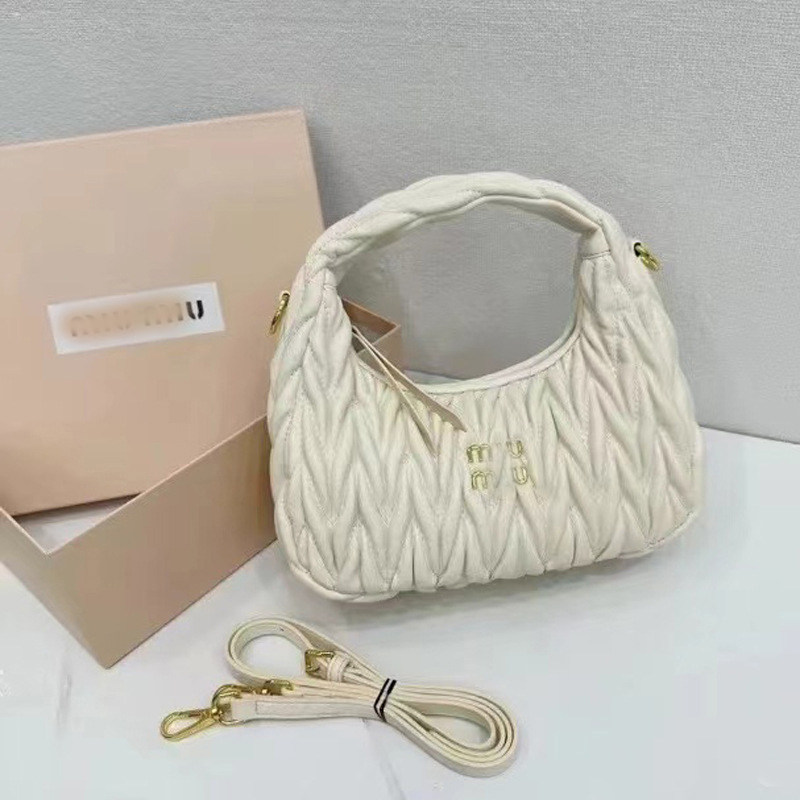 2025新款褶皱小羊皮饺子包HOBO腋下包时尚百搭单肩斜挎女包,箱包皮具/热销女包/男包,腋下包,淘宝优惠券,粉丝福利购,淘宝优惠卷