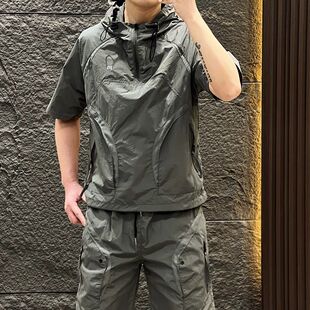 工装连帽短袖男夏季潮流设计感速干拼接透气上衣时尚轻薄套头半袖