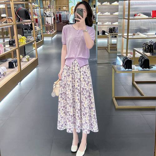 夏季温柔风碎花裙套装