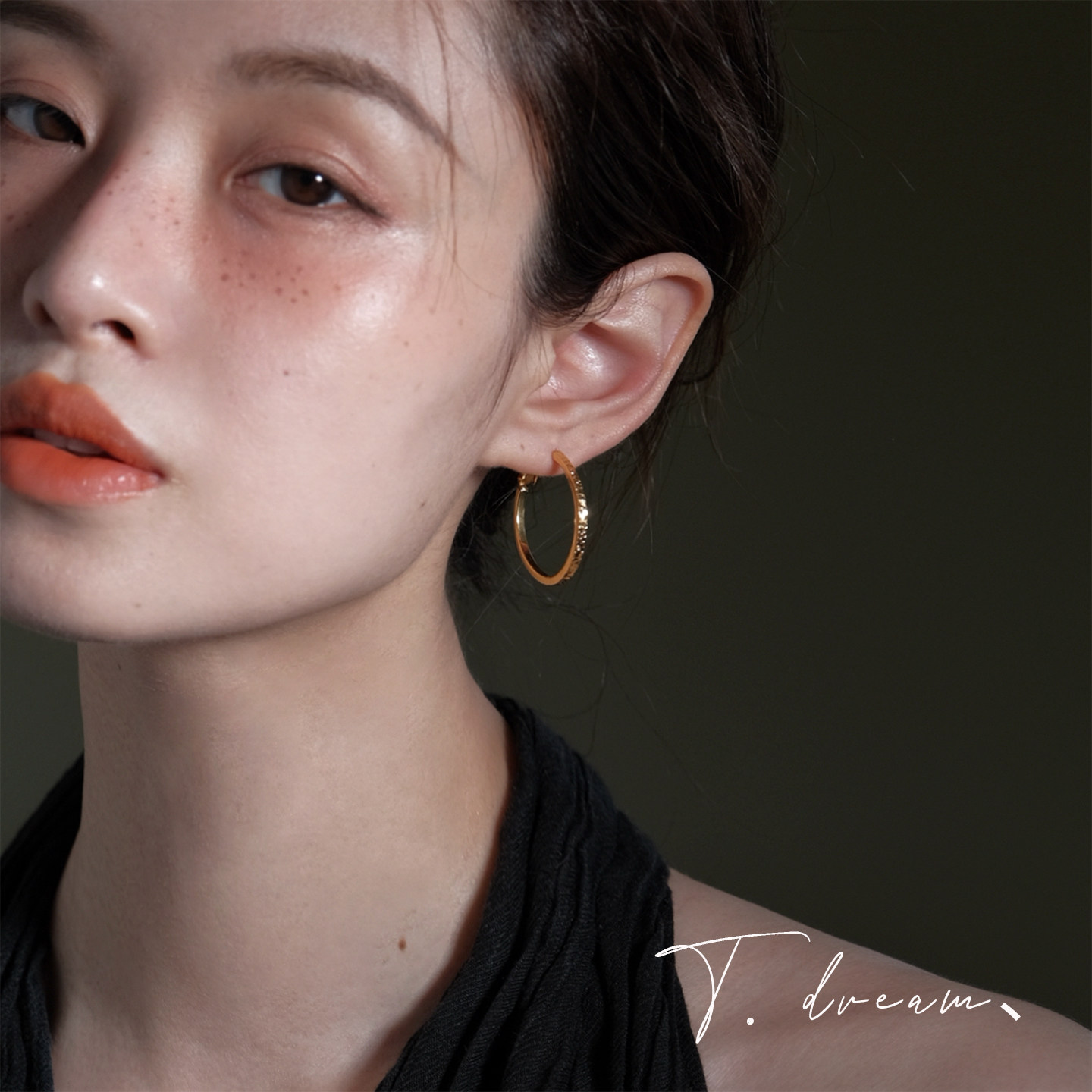 《私藏时光》法式碎冰圈圈耳环女小众设计高级感耳饰耳钉2026新款,饰品/流行首饰/时尚饰品新,耳环,淘宝优惠券,粉丝福利购,淘宝优惠卷