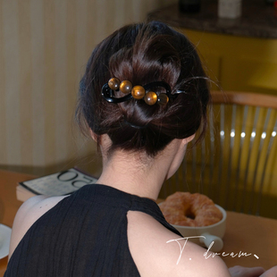 琥珀豆盘发马尾夹丸子头饰女后脑勺发饰扭扭发夹 法式 蜜豆罐子