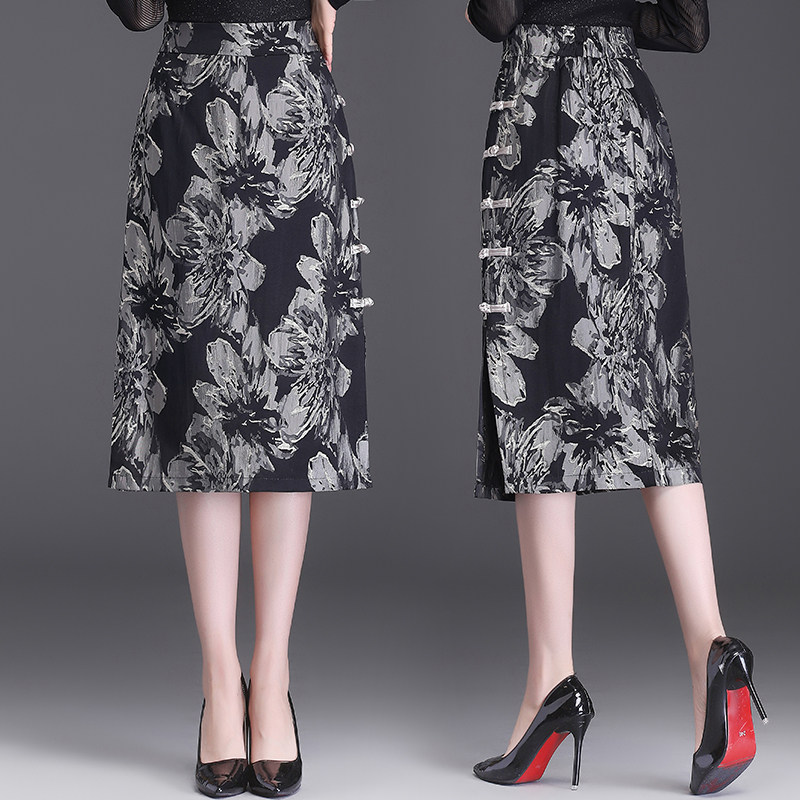 复古盘扣开叉直筒裙半身裙女春秋2025新款中长显瘦印花包臀一步裙,女装/女士精品,半身裙,淘宝优惠券,粉丝福利购,淘宝优惠卷