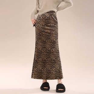 设计感豹纹包臀鱼尾裙女秋冬2025新款气质修身性感半身裙丝绒长裙