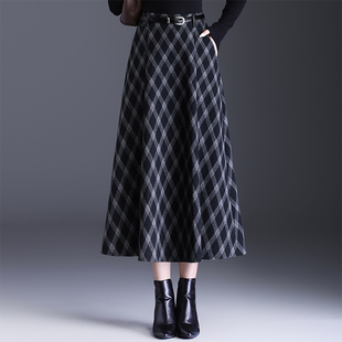 2025秋冬新款高腰格子半身裙垂感显瘦a字裙气质配大衣宽松中长裙
