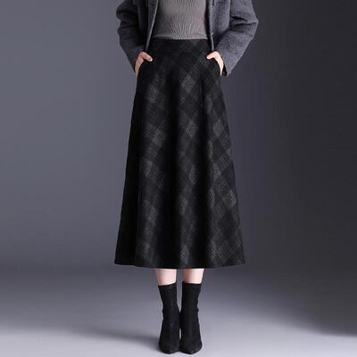 毛呢格子半身裙中长款高腰显瘦