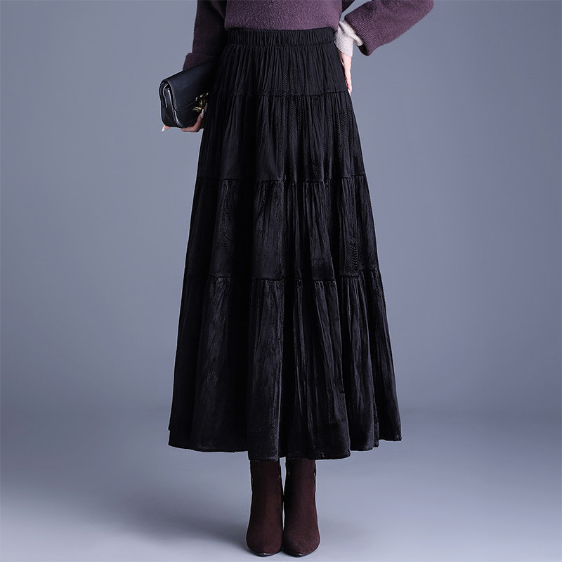 丝绒半身裙女秋冬2025新款高腰显瘦遮肉优雅百搭a字大摆裙中长裙