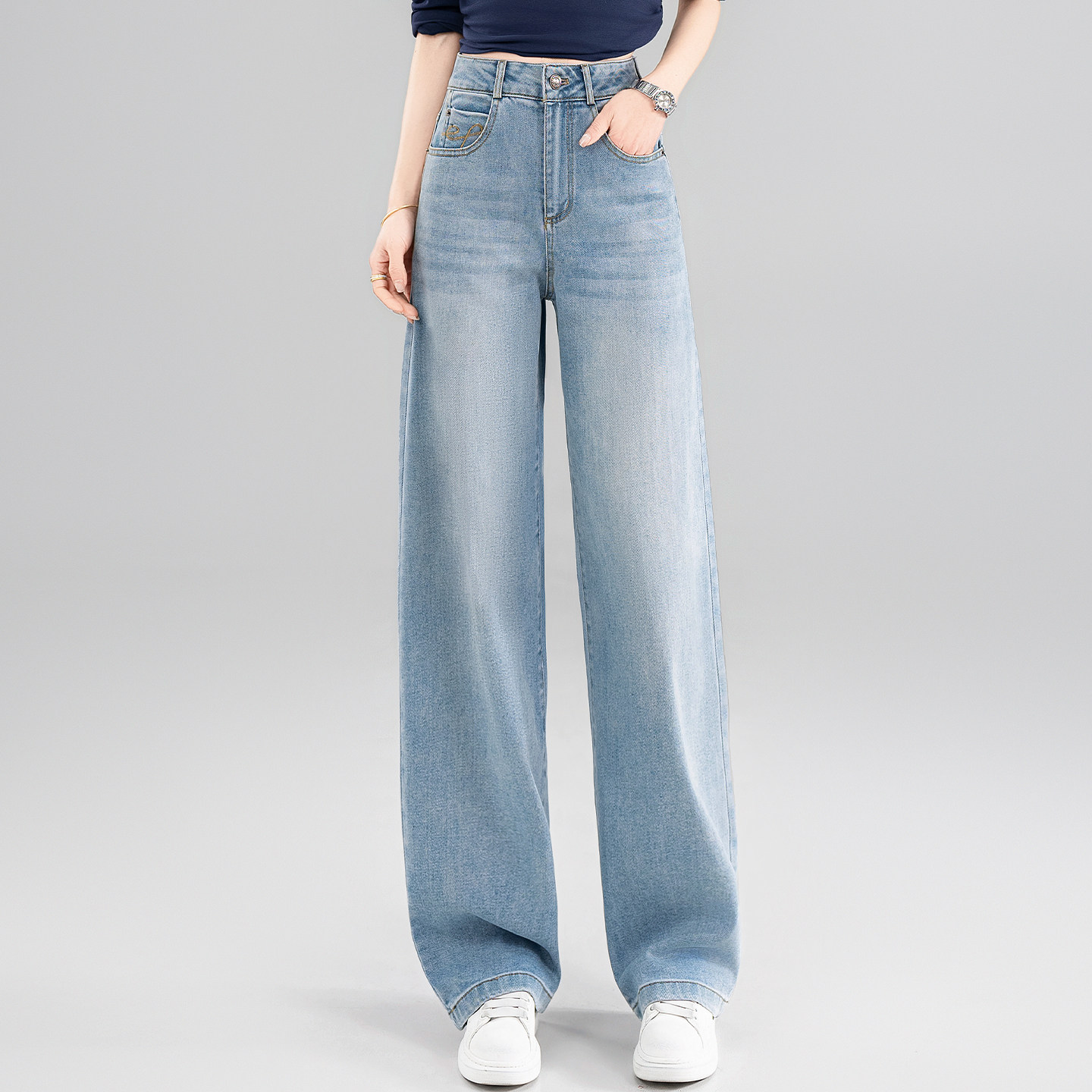 时尚弯刀牛仔裤女春夏2026新款浅色阔腿裤显瘦百搭休闲长裤直筒裤