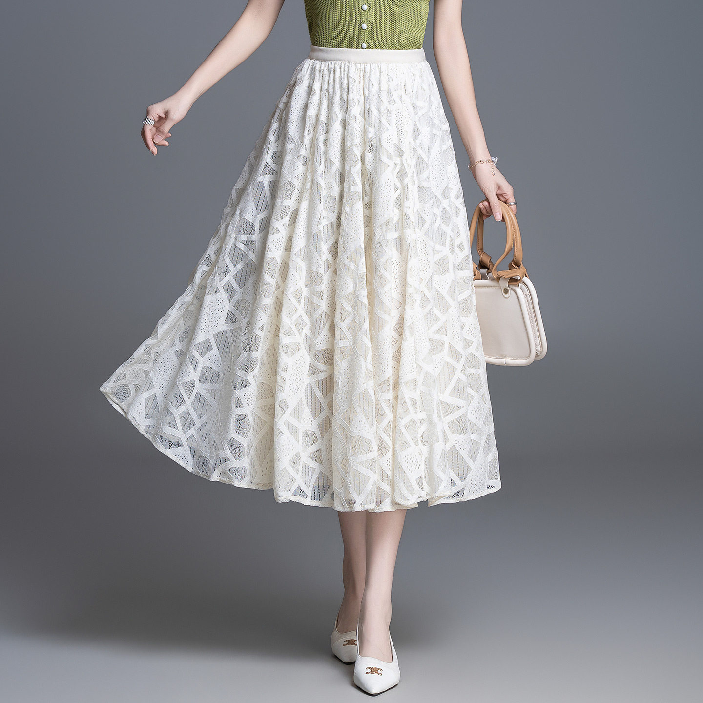白色蕾丝半身裙女春季2026新款高腰显瘦气质A字裙中长款大摆裙子