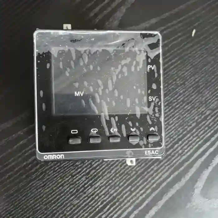 【议价】欧姆龙温控表E5AC一CX3ASM一804，带485