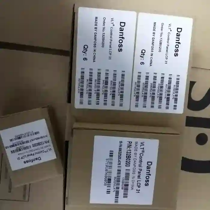 【议价】132B0200，LCP31 丹佛斯变频器FC101