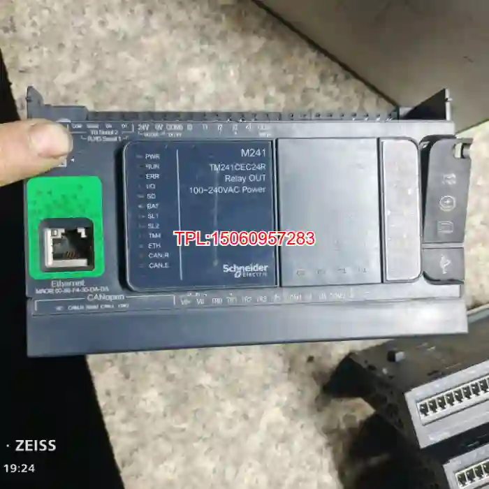 【议价】施耐德PLC控制器型号：TM241CEC24R，厂里