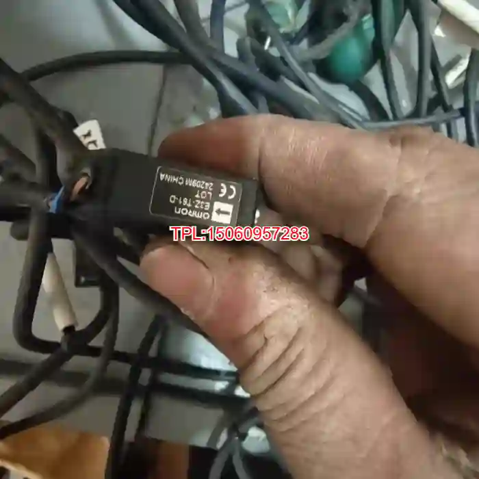 【议价】欧姆龙传感器，型号：E3Z-T161-D，一共有10