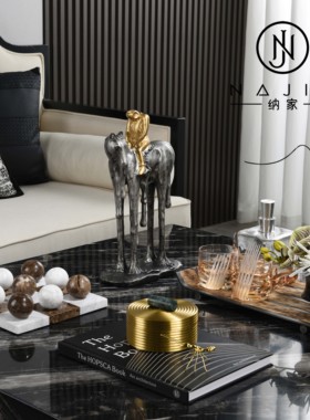 罗曼提海派中古风格创意花艺饰品骑士摆件样板间客厅茶几售楼处