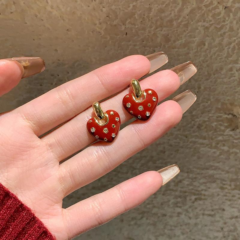 红色爱心耳钉女2025新款
