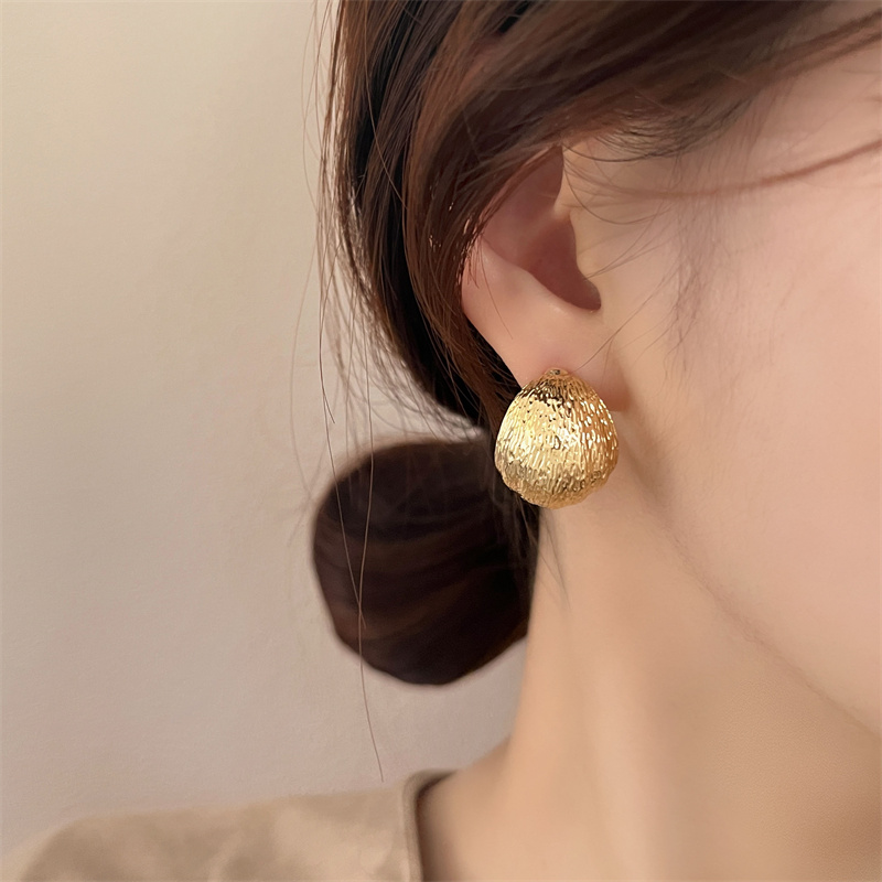 棉条虫女金色拉丝耳环金属耳饰