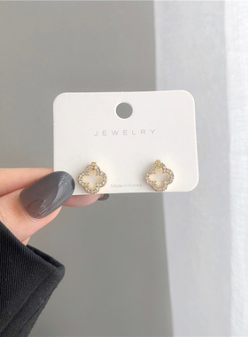 S925银针韩国小香风气质四叶草耳钉女设计高级感优雅耳环B284