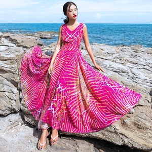 波西米亚长裙沙滩裙2024新款夏季仙女海边度假裙玫红色碎花连衣裙