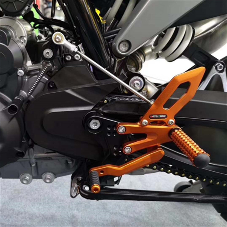 适用于MOTO-TRON KTM DUKE790改装件 脚踏/护盖/牛角/护弓/上前叉