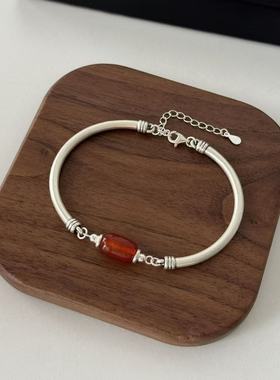 S925银新中式红玛瑙弯管手链