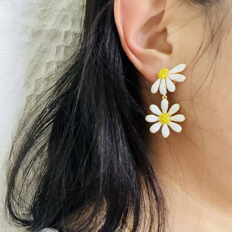 欧美轻奢珐琅釉花朵 雏菊花耳钉 耳饰