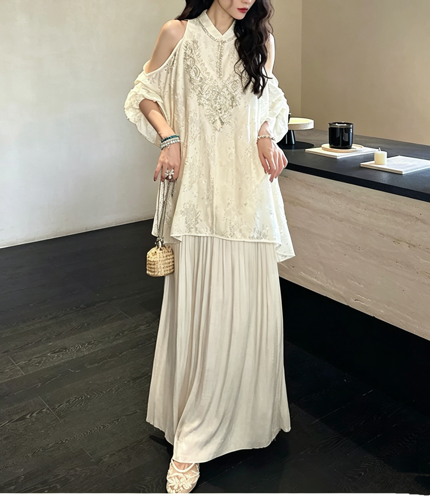 三吉黑花【晴川】新中式蕾丝珠绣露肩国风连衣裙子女夏2026巨好看