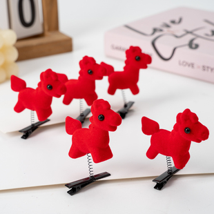 2026新年可爱红色小马发夹卡通马年发卡发饰儿童表演头饰马年礼物