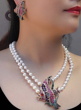 FFOOOO 合金鱼吊坠白色圆珠链子女士复古中古风重工项链耳钉