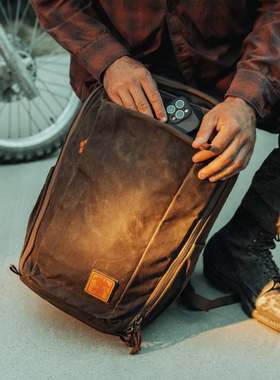 美国 Evergoods x Carryology - CTB26L Griffin Edition双肩背包