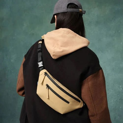 香港現貨GastonLuga简约挎包