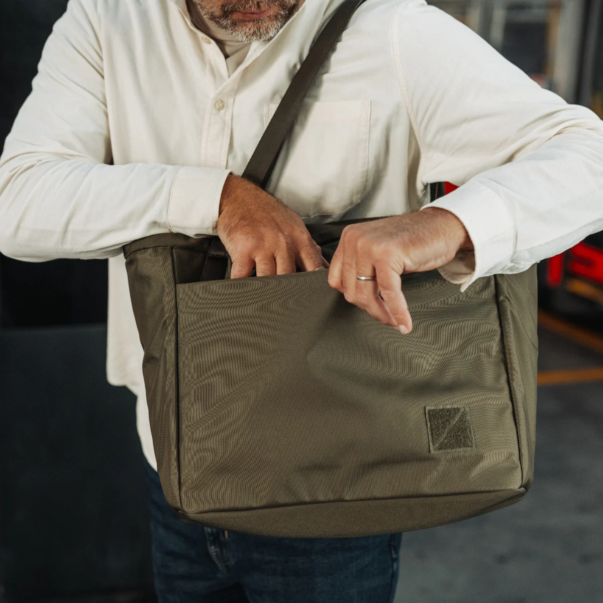 美国 Evergoods - Civic Daily Tote 24L 户外通勤旅游單肩包