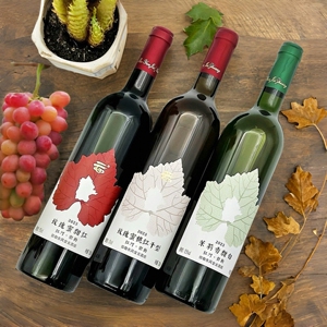 弥勒宝云酒庄玫瑰蜜茉莉香葡萄酒