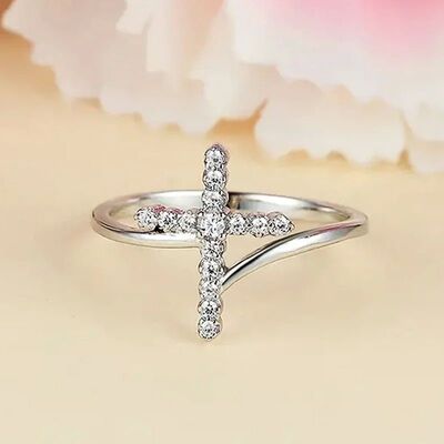 Glossy Cross Designed Rings with Shiny Cubic Zirconia Novel
