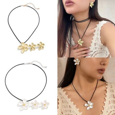 Stylish Flower Pendant Necklace Earrings Lovely Collarbone C