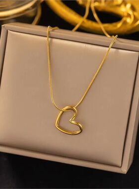 L316 Stainless Steel Twist Hollow Heart Pendant Necklace for