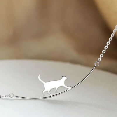 Female Personality Walking Cat Pendant Necklace Cute Animal