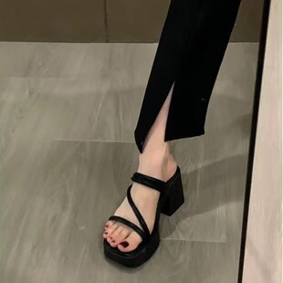 网红黑色粗高跟凉鞋女款2026新款夏季复古高级感晚晚风温柔仙女鞋