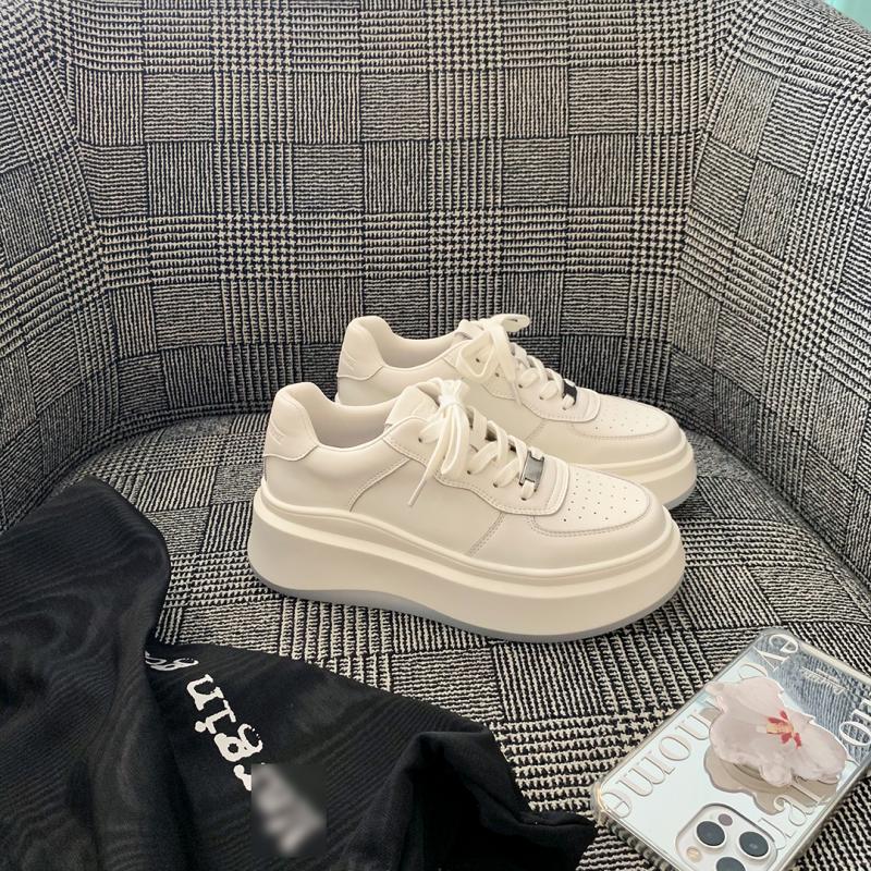 真皮休闲运动厚底小白鞋女板鞋