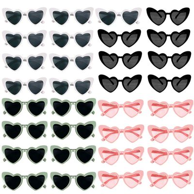 Bachelorette Party Heart Shaped Glasses Black White Pink Avo