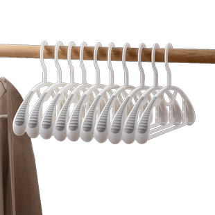 日式防滑衣架家用无痕晾衣架加宽硅胶挂衣服撑子宽肩衣柜轻奢高级