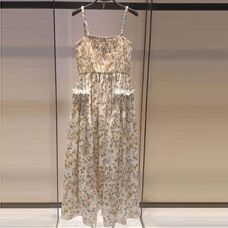 2021年阿玛施新特官网夏季新款女装高腰百搭时尚碎花吊带连衣裙