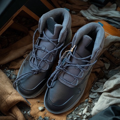 阿迪达斯男鞋冬季新款复古缓震休闲耐磨篮球保暖高帮鞋 EE9706