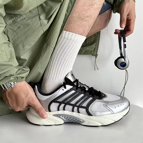 ADIDAS阿迪达斯男子 CLIMACOOL VENTANIA 透气清风跑步鞋 JQ4897